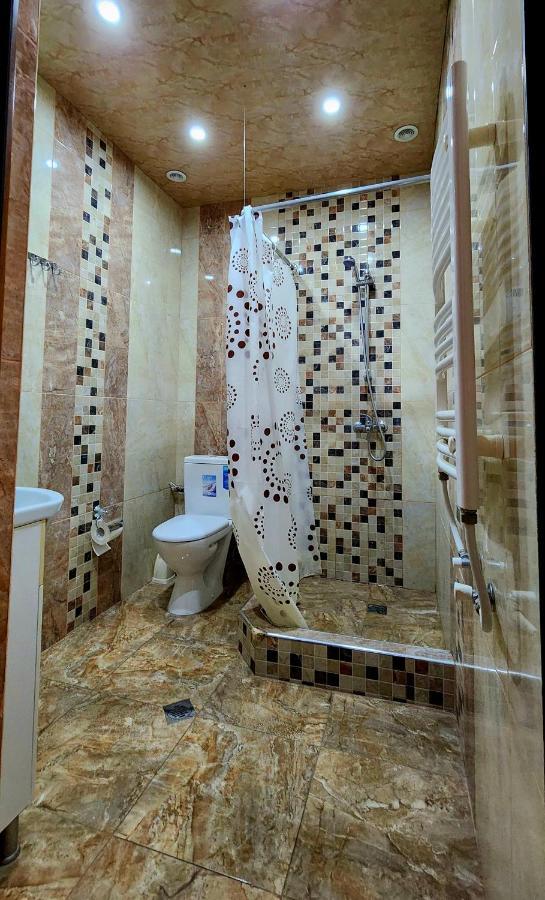 Superior Apt. With Balcony On Aram Street Apartment Yerevan Luaran gambar